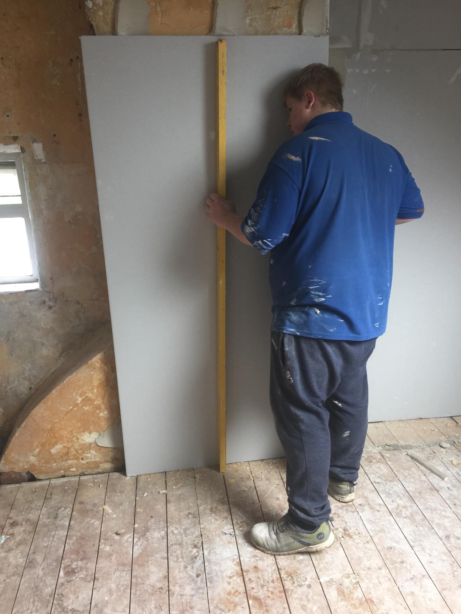 Plasterer In Pentraeth | Plastering Services | External Wall rendering | Decorative Cornice Repairs | Listed Building Renovation | Property Maintenance Services | GW Farrell Plasterers