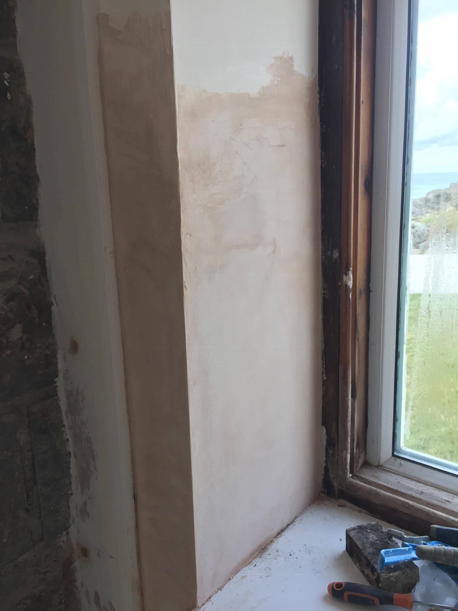Plasterer In Pentraeth | Plastering Services | External Wall rendering | Decorative Cornice Repairs | Listed Building Renovation | Property Maintenance Services | GW Farrell Plasterers